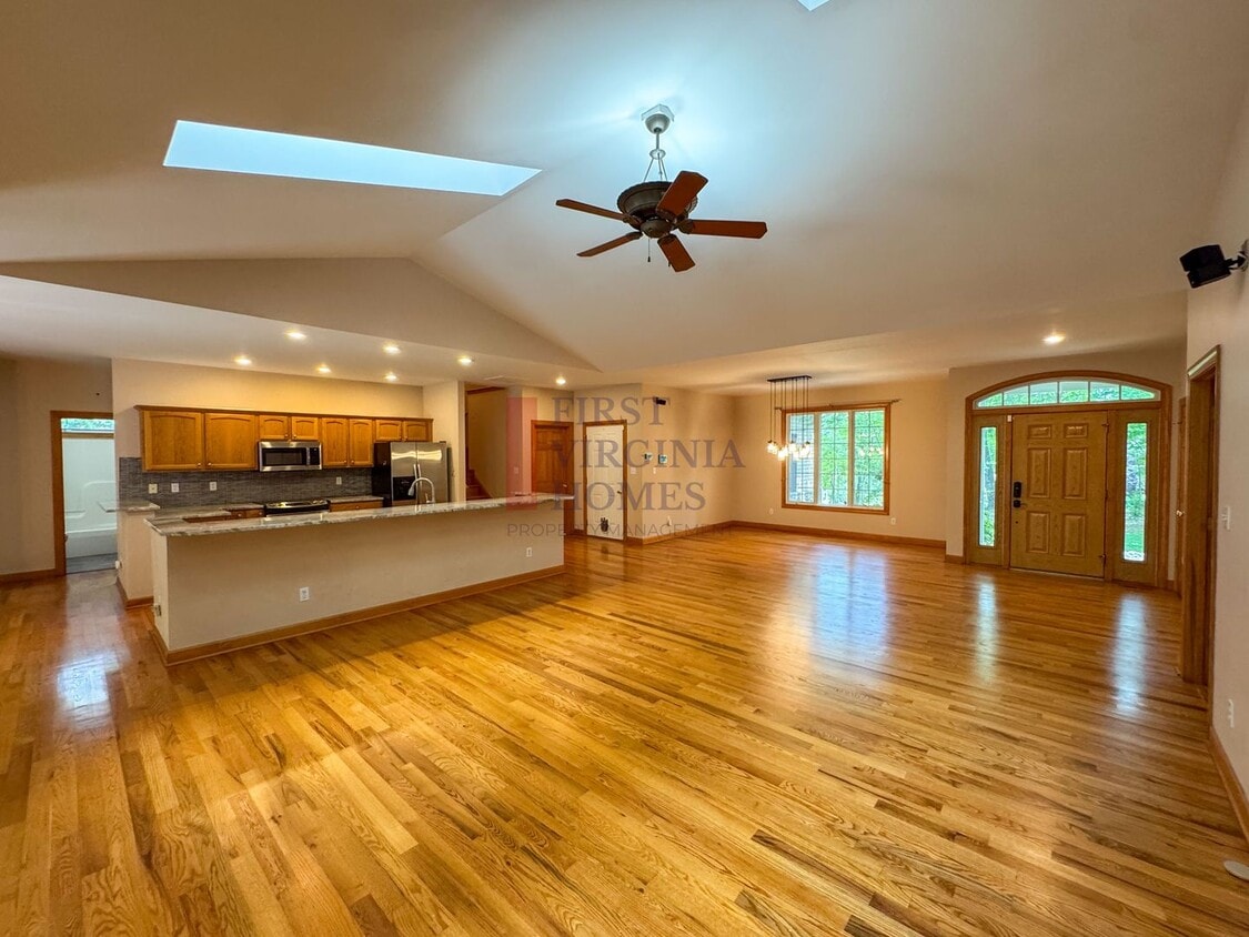 Lake Monticello 4Bed/3Bath Rental - Lake Monticello 4Bed/3Bath Rental