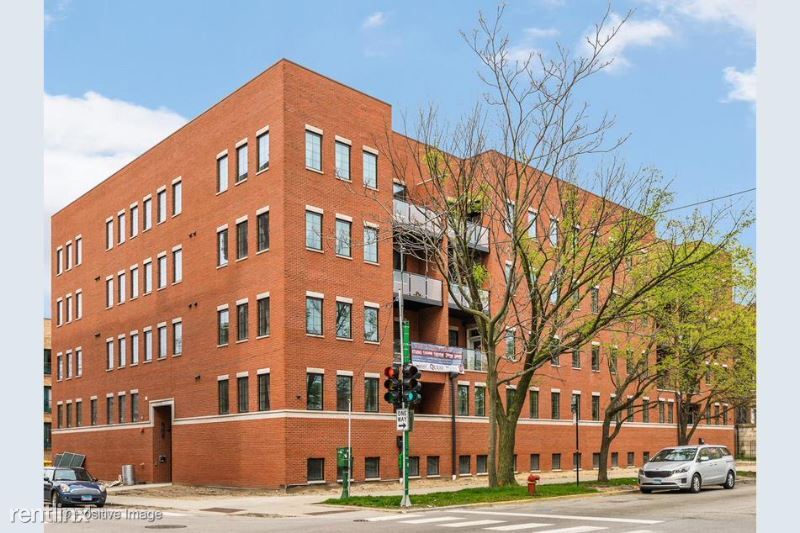 Foto principal - 1400 E Hyde Park Blvd