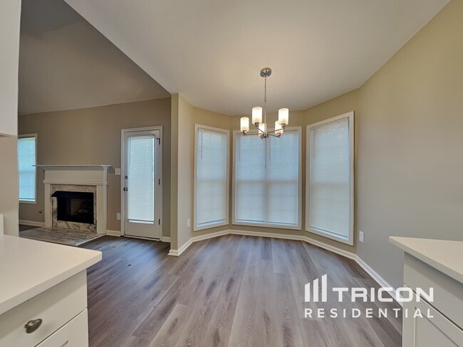 Building Photo - 101 Trailwood Ln