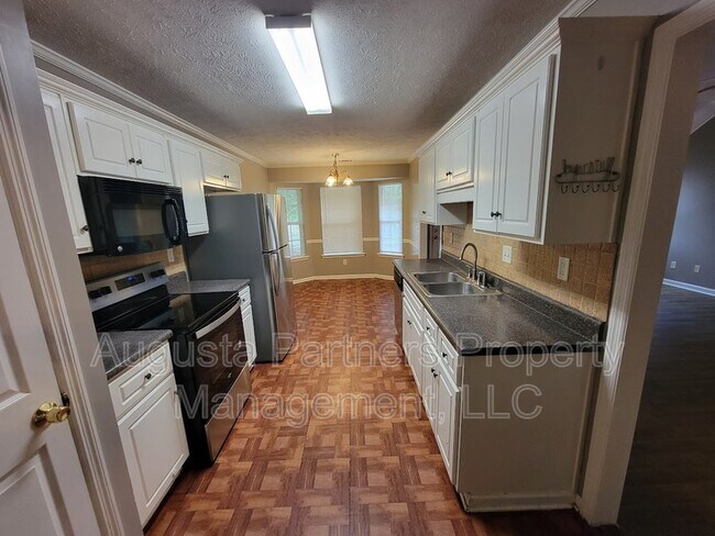 Building Photo - 1314 Wendell Ln