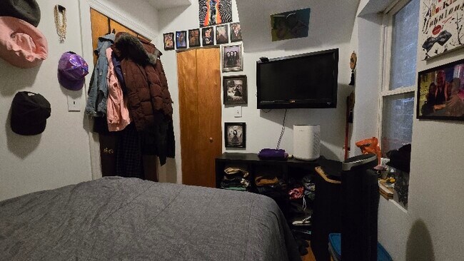 Foto del edificio - 1523 N Campbell Ave