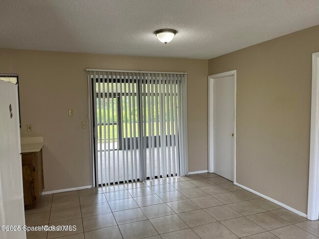 Foto del edificio - 1436 Valerius St SE