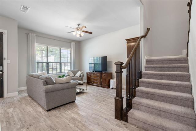 Foto del edificio - 2236 Pinnacle Ln