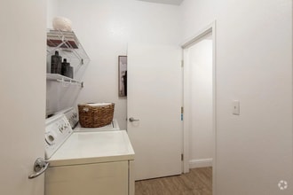 Building Photo - 606 Arcadia Terrace