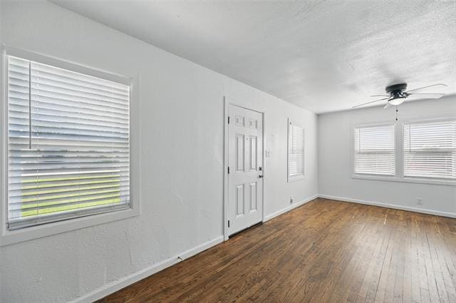 Building Photo - 1205 Hamsted St