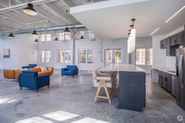 Casa club y salón comunitario - Warren Mill Lofts