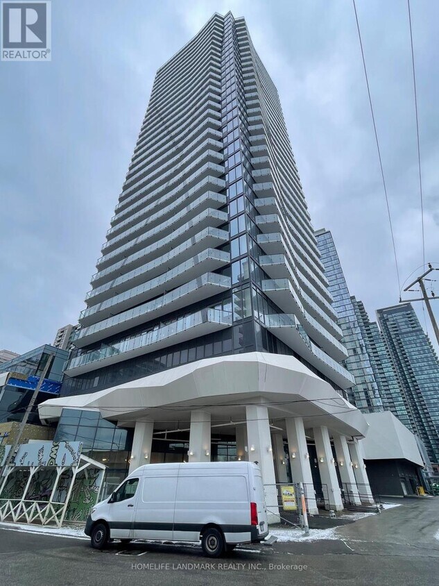 15 Ellerslie Ave, Toronto, ON M2N 5P6 House for Rent in Toronto, ON