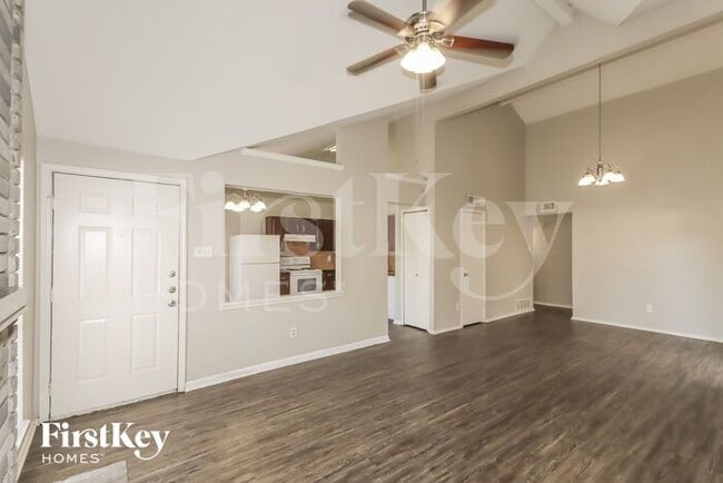 Building Photo - 16914 Kilwinning Dr