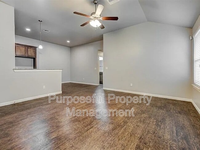 Building Photo - 4309 Edinburg Way