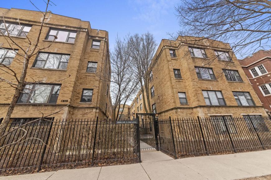 Foto principal - 2 bedroom in Chicago IL 60660