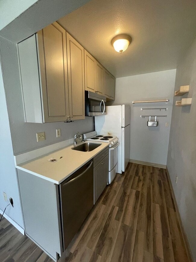 Foto del edificio - 1945 Arapahoe Ave