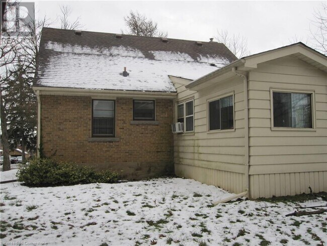 Building Photo - 72 Miles Rd