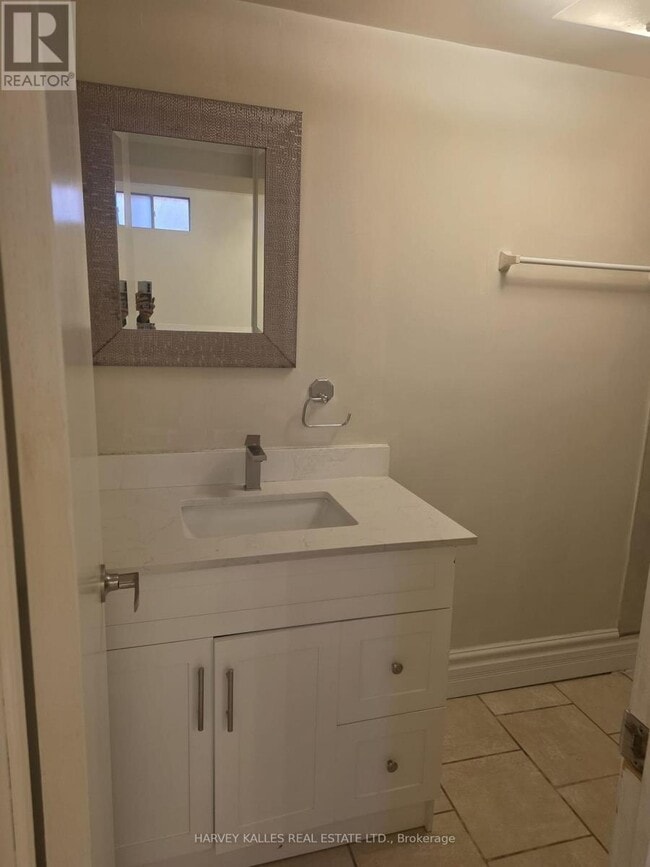 Building Photo - 54 Aileen Rd