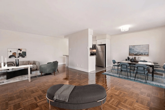 Building Photo - 2177 Avenue Road