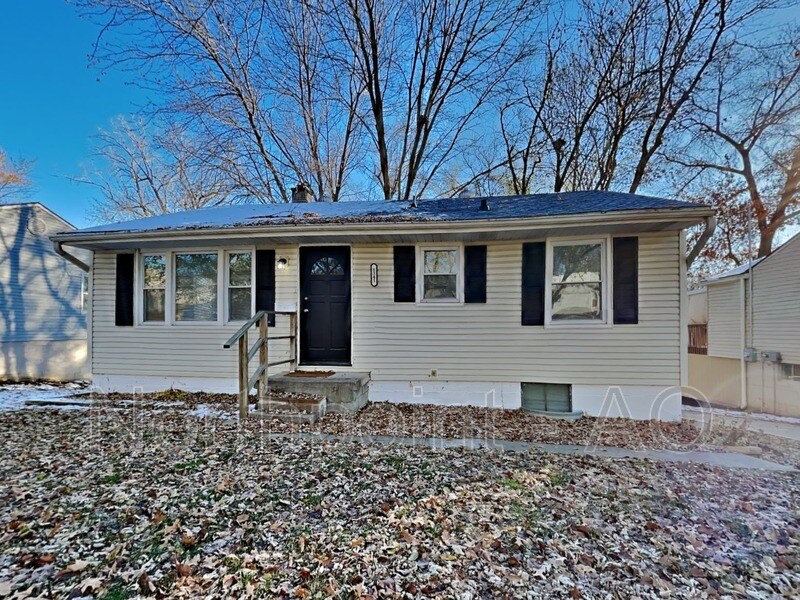 Primary Photo - 8341 Locust St
