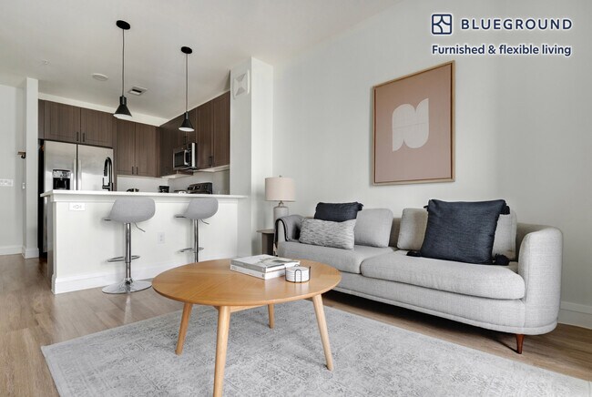 Foto del edificio - 3403 Harmon Ave