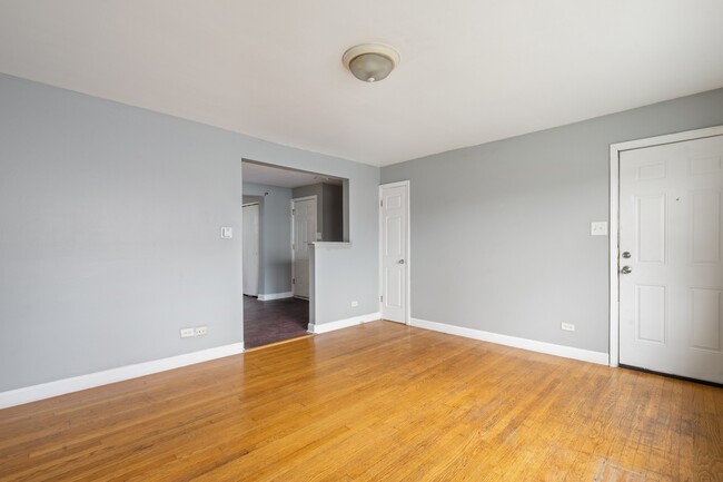 Foto del edificio - 6522 S Vernon Ave