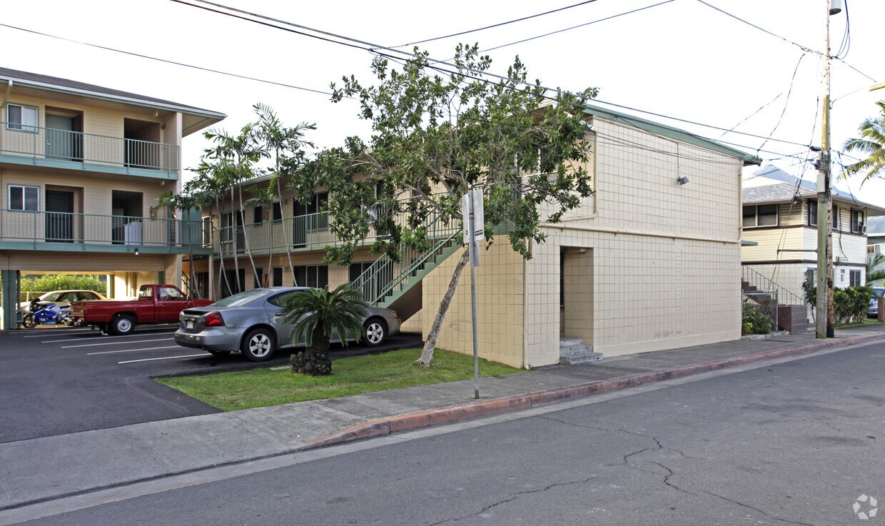 Foto del edificio - 717 Kihapai Pl