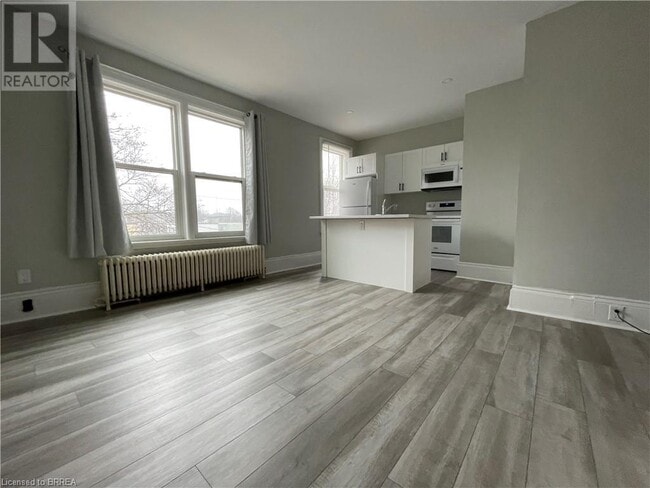 Building Photo - 59 Sheridan St