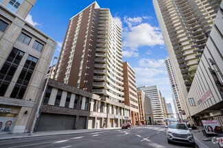 Building Photo - 912 6 Ave SW