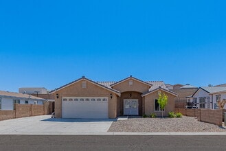 Building Photo - 10237 Monsoon Ave