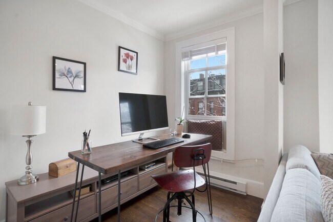 Foto del edificio - 158 W Newton St