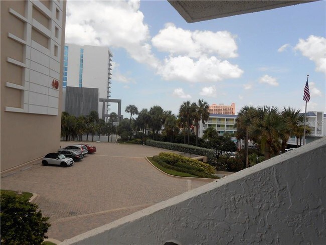 Foto del edificio - 450 S Gulfview Blvd