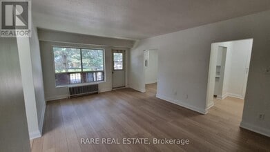 Building Photo - 431 Martha St