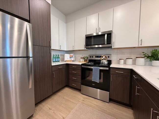 Foto del edificio - 1102 Treeta Trl