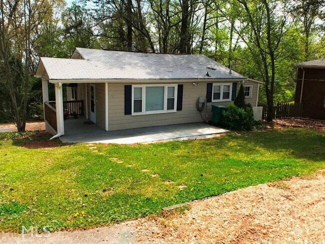 Building Photo - 4751 Camp Highland Rd