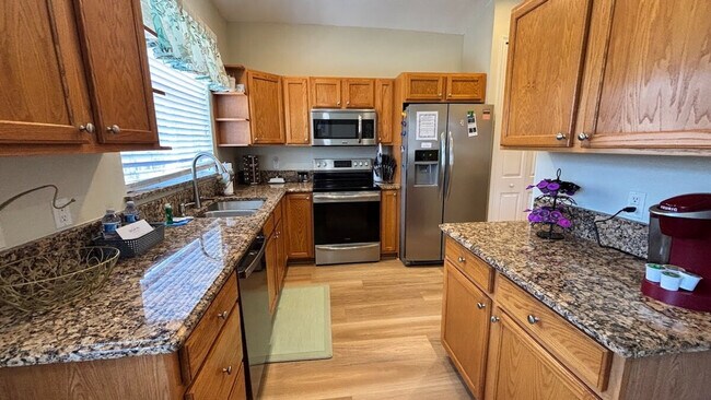 Foto del edificio - 9306 Wentworth Ln