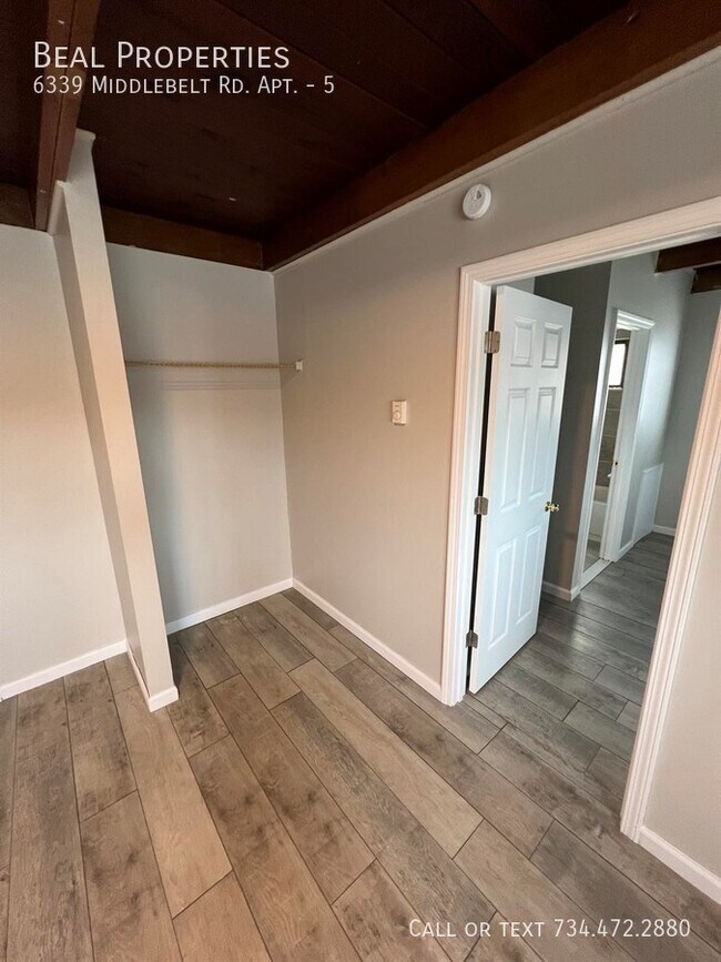 Foto del edificio - 6339 Middlebelt Rd