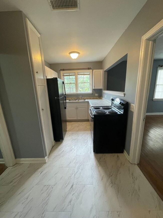 Building Photo - REM29664           15