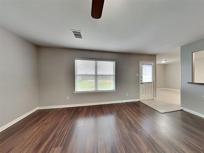 Foto del edificio - 24619 Cypresspark Glen Ln
