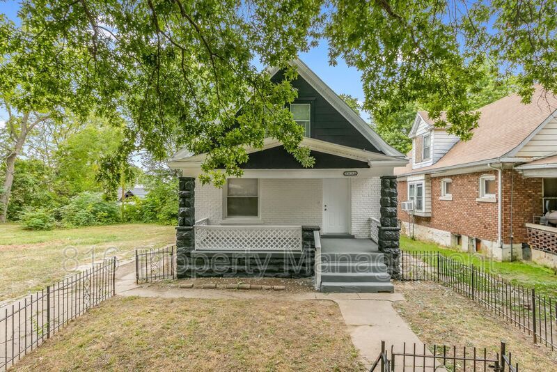 Foto principal - 2630 Askew Ave