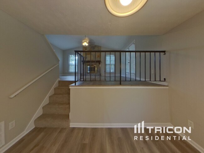 Foto del edificio - 2864 Wildflower Ln SW