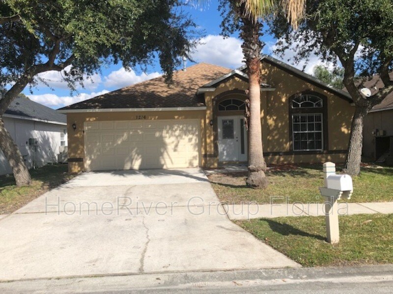 Primary Photo - 1216 Horsemint Ln