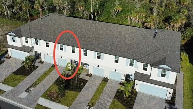 Building Photo - 5626 Tripoli Dr