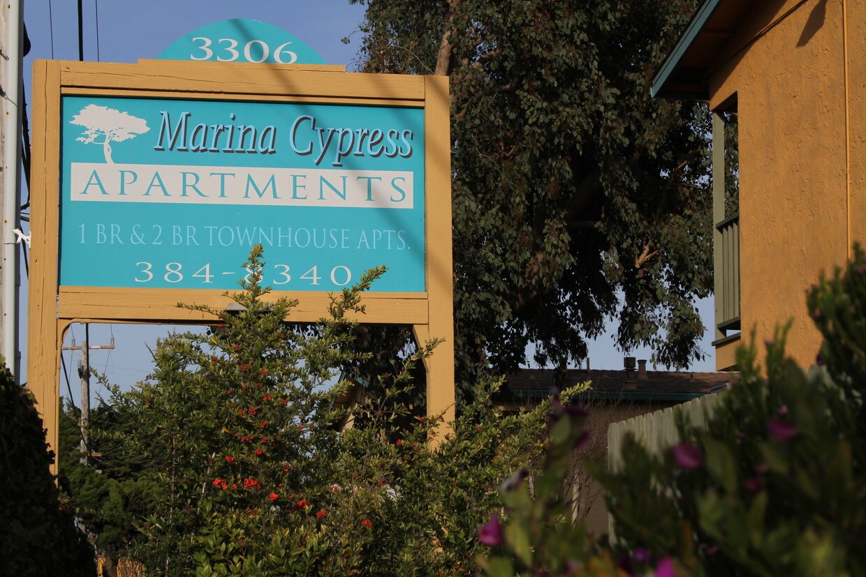 Foto principal - 3306 Del Monte Blvd