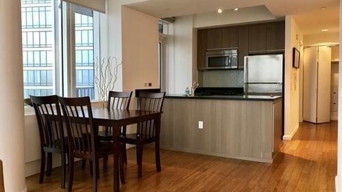 Building Photo - 66 Rockwell Pl