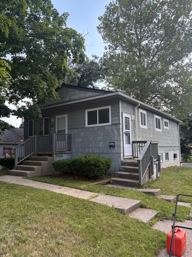 Foto del edificio - 551 Lexington Ave