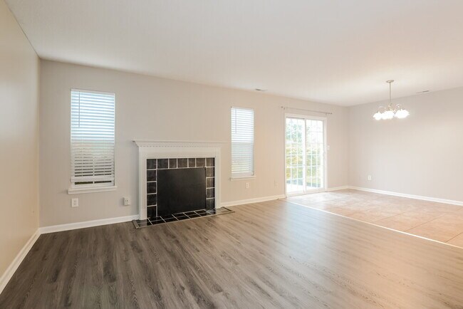 Building Photo - 11339 Water Birch Dr