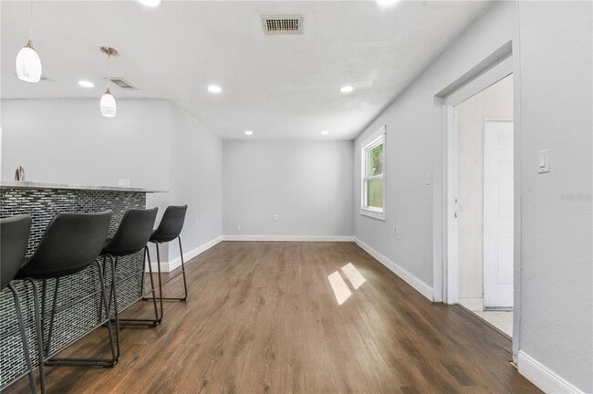 Foto del edificio - 2869 36th Ave N