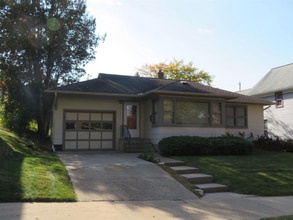 Building Photo - 1011 Steuben St