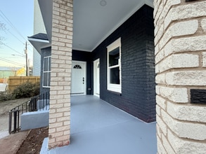 Building Photo - 1519 McKee St