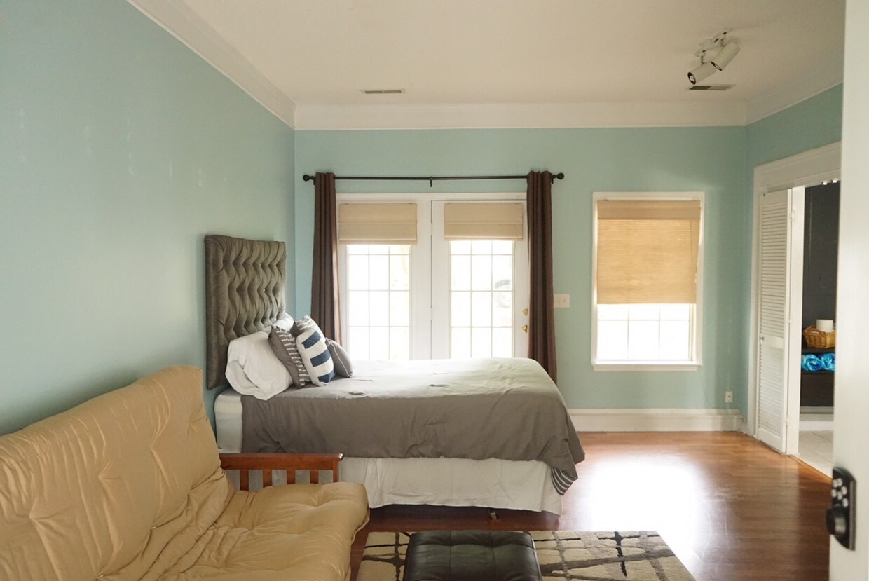 Foto principal - 1594 Harborsun Dr