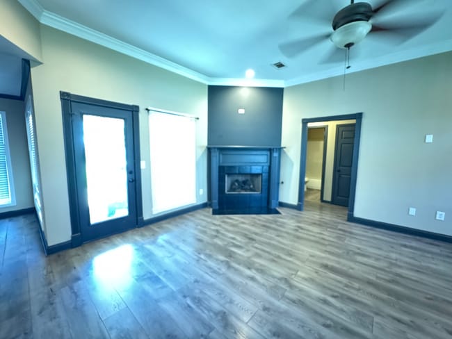 Foto del edificio - 129 Beechwood Cir