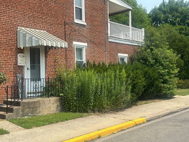 Foto del edificio - 800 Tuckerton Ave