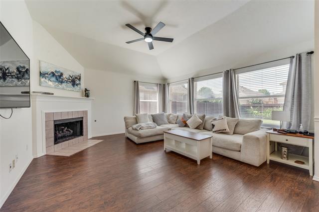 Foto del edificio - 5004 Highlands Dr