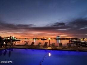 Building Photo - 144 S Halifax Ave